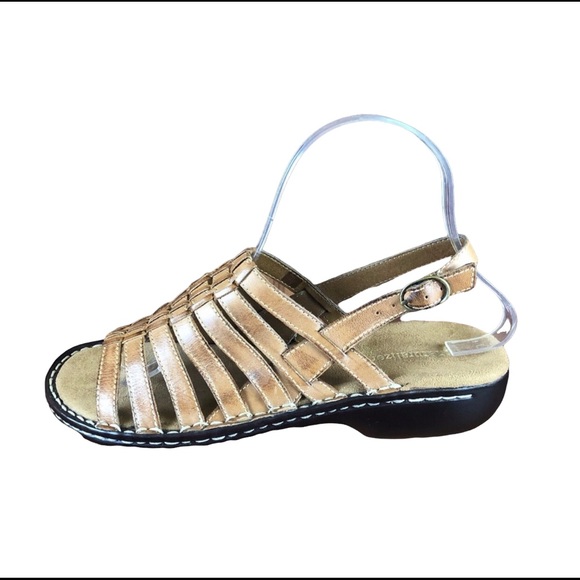 NWOT NATURALIZER TRAVIS Leather Gladiator Strappy Sandal - Picture 1 of 8